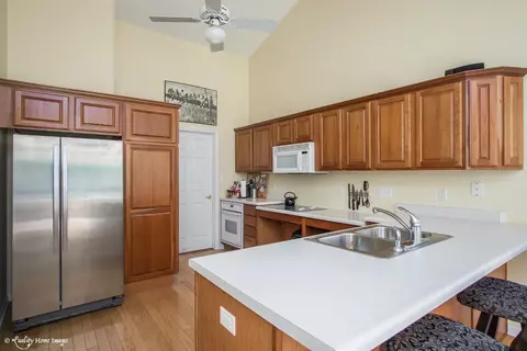 1744 Windfield Dr, Munster, IN 46321 photo 7