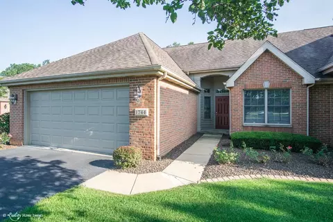 1744 Windfield Dr, Munster, IN 46321 photo 1