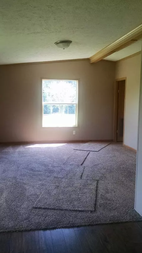 9415 N 200, Wheatfield, IN 46392 photo 8