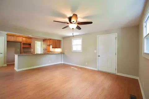 7050 Beech Ave, Hammond, IN 46324 photo 5
