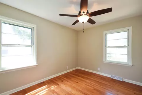 7050 Beech Ave, Hammond, IN 46324 photo 9