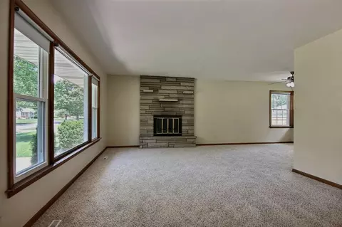 8607 Forest Ave, Munster, IN 46321 photo 4
