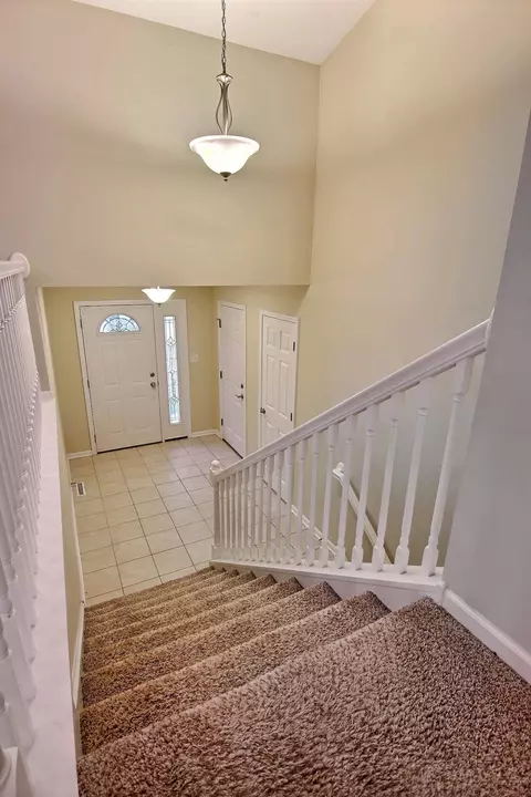 3820 Kingsway Dr, Crown Point, IN 46307 photo 3