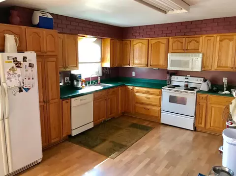 716 Northgate Dr, Dyer, IN 46311 photo 8