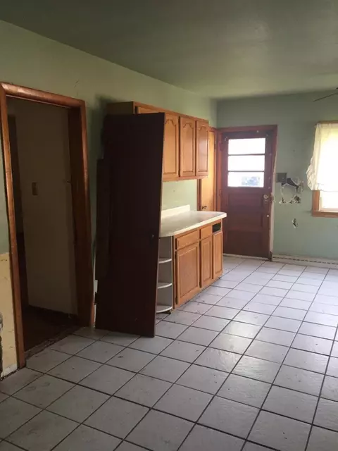 608 W 45th Ave, Gary, IN 46408 photo 7