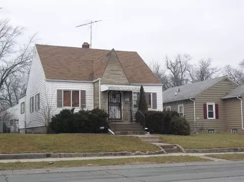 608 W 45th Ave, Gary, IN 46408 photo 1