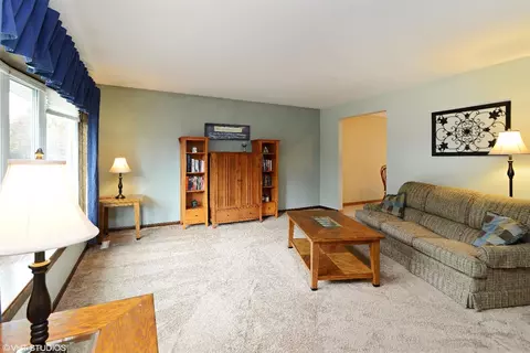 8539 Garfield Ave, Munster, IN 46321 photo 5