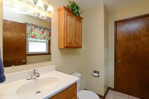 8539 Garfield Ave, Munster, IN 46321 photo 9