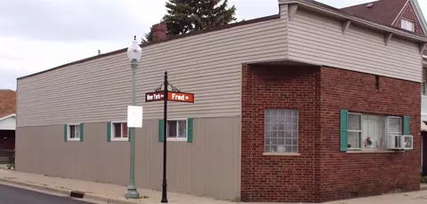 1462 Fred St, Whiting, IN 46394 photo 3