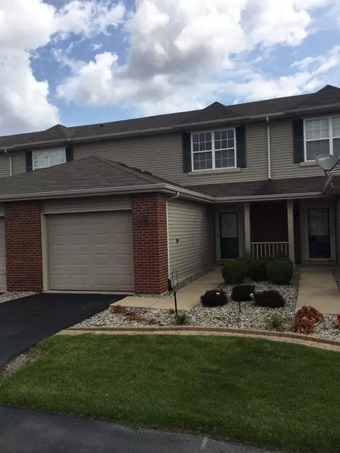 1083 Flagstone Dr, Dyer, IN 46311 photo 1
