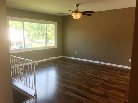 548 Jackson Ave, Dyer, IN 46311 photo 5