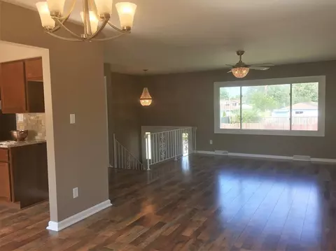548 Jackson Ave, Dyer, IN 46311 photo 4