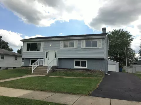548 Jackson Ave, Dyer, IN 46311 photo 1
