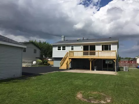 548 Jackson Ave, Dyer, IN 46311 photo 2