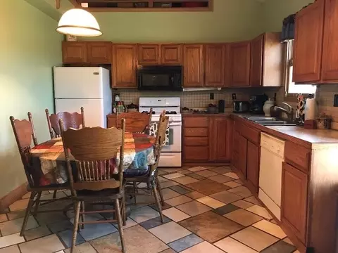6549 E Bootjack Rd, Rolling Prairie, IN 46371 photo 4
