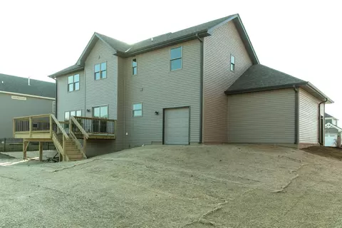 2076 Franklin Dr, Crown Point, IN 46307 photo 6