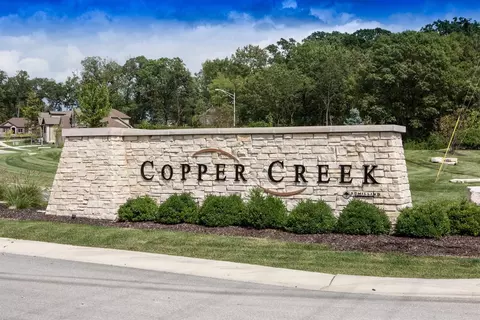2076 Franklin Dr, Crown Point, IN 46307 photo 9