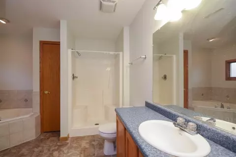 1343 Wright Dr, Crown Point, IN 46307 photo 6