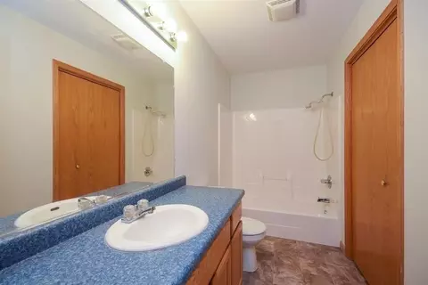 1343 Wright Dr, Crown Point, IN 46307 photo 8