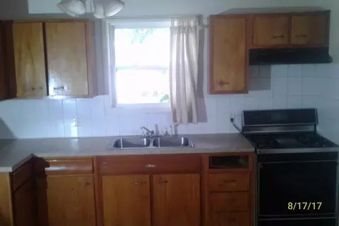 3389 W 19th Pl, Gary, IN 46404 photo 7