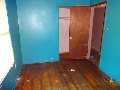 699 Allen St, Gary, IN 46403 photo 5