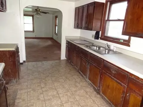 4552 Fillmore St, Gary, IN 46408 photo 5