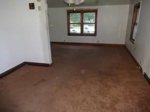 4552 Fillmore St, Gary, IN 46408 photo 4