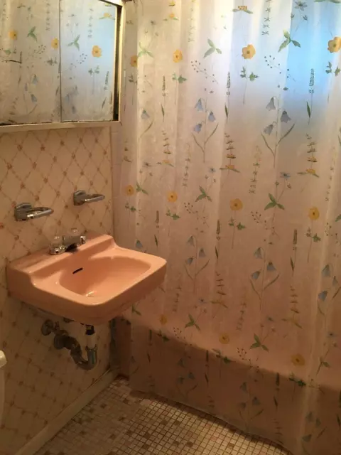 4973 Massachusetts St, Gary, IN 46409 photo 9