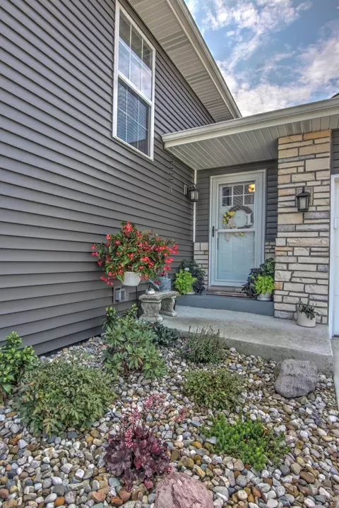 7411 Longcommon Rd, Portage, IN 46368 photo 4