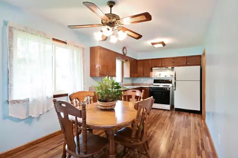 1305 Elm St, Griffith, IN 46319 photo 4