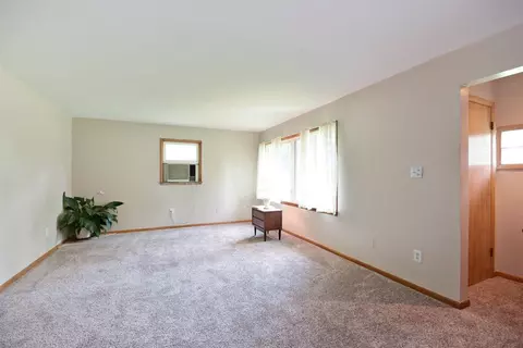 1305 Elm St, Griffith, IN 46319 photo 2