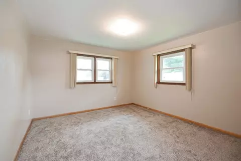 1305 Elm St, Griffith, IN 46319 photo 5