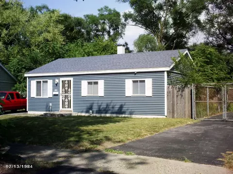 1139 Dearborn Cir, Gary, IN 46403 photo 2
