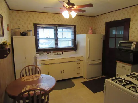 3700 W 48th Pl, Gary, IN 46408 photo 5
