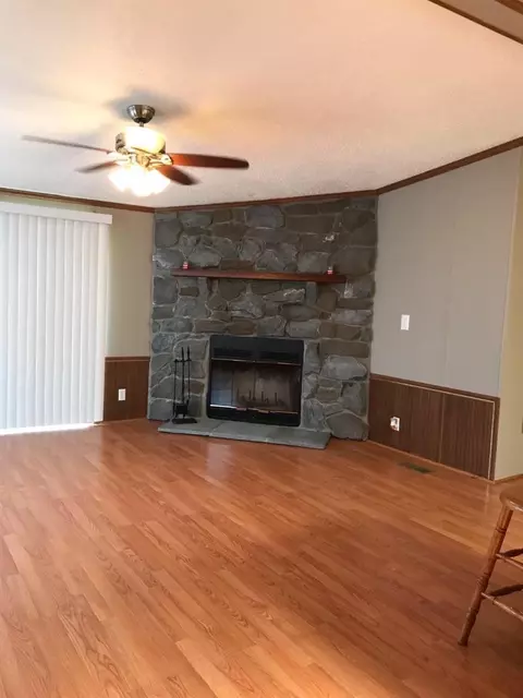 210 State St, Wheeler, IN 46393 photo 5