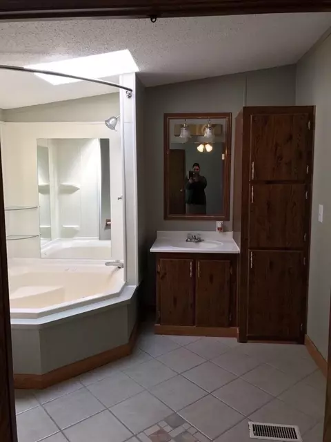 210 State St, Wheeler, IN 46393 photo 6