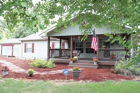 1330 Washington St, Porter, IN 46304 photo 1