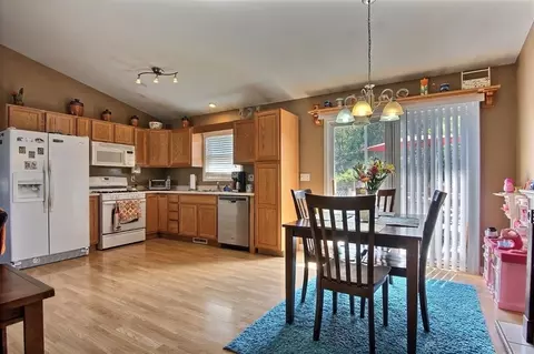 1655 E 33rd Ave, Hobart, IN 46342 photo 7