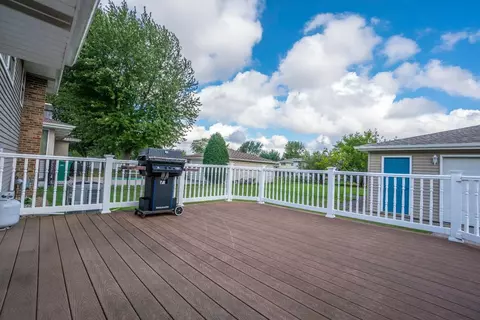 513 Hickory Ln, Munster, IN 46321 photo 7