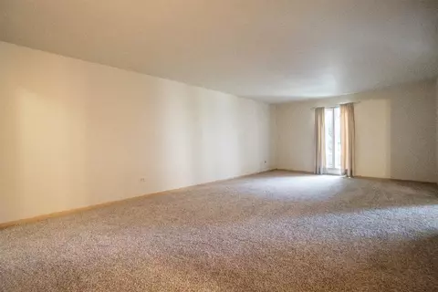 425 Old Stone Rd #C-2, Munster, IN 46321 photo 4