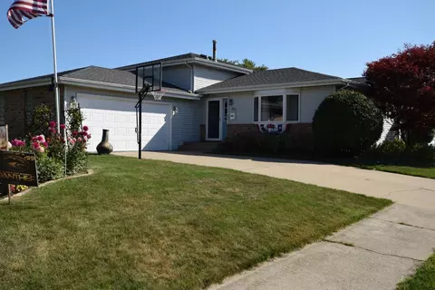 701 N Elmer St, Griffith, IN 46319 photo 1