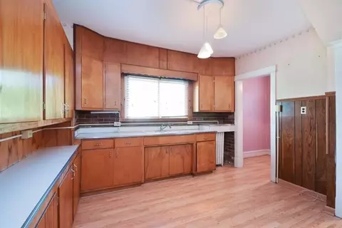 636 Fillmore St, Gary, IN 46402 photo 4