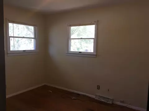 1020 N Dwiggins St, Griffith, IN 46319 photo 9