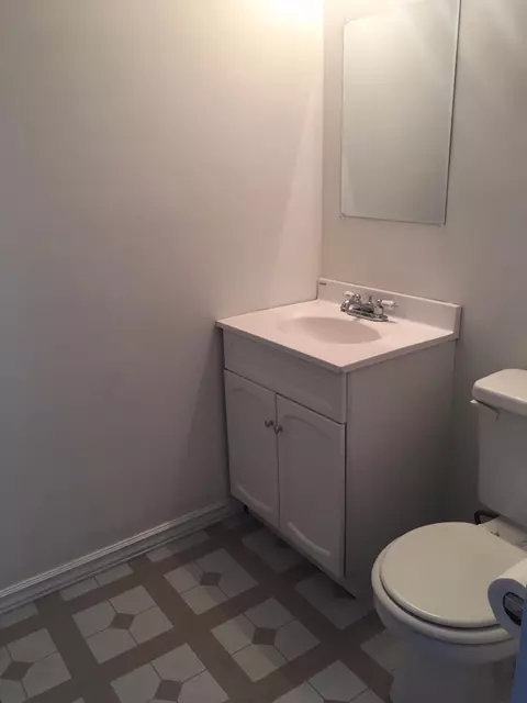 1020 N Dwiggins St, Griffith, IN 46319 photo 7