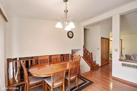 8622 Sherman St, Crown Point, IN 46307 photo 4