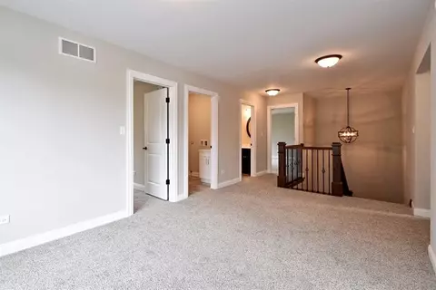 1113 Jeanne Ct, Crown Point, IN 46307 photo 9