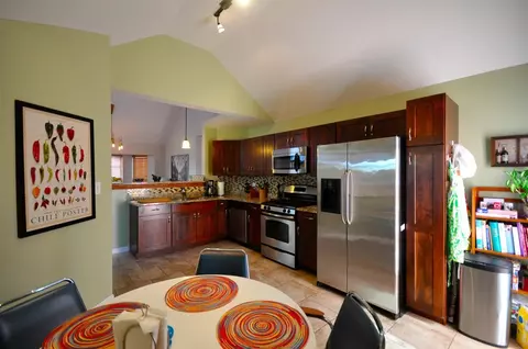 10289 Windsor Pl, Munster, IN 46321 photo 7