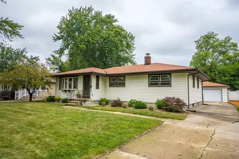 233 Sunset Ln, Munster, IN 46321 photo 3