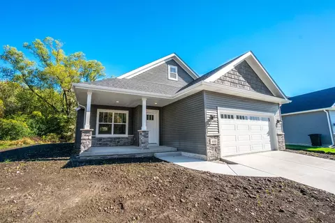400 O Hagan Dr, Crown Point, IN 46307 photo 1