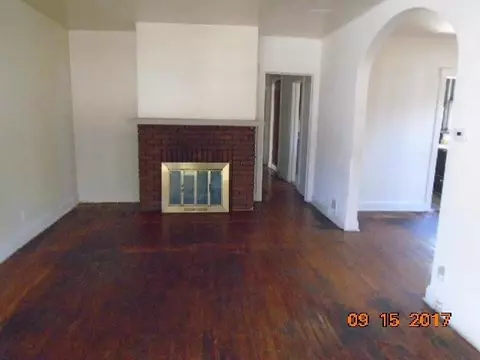837 Johnson St, Gary, IN 46402 photo 3